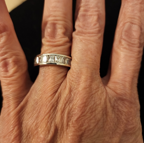 Freida Rothman Sterling Silver With Cubic Zirconia Band/Ring FAS 925 Size 6 - Picture 2 of 5